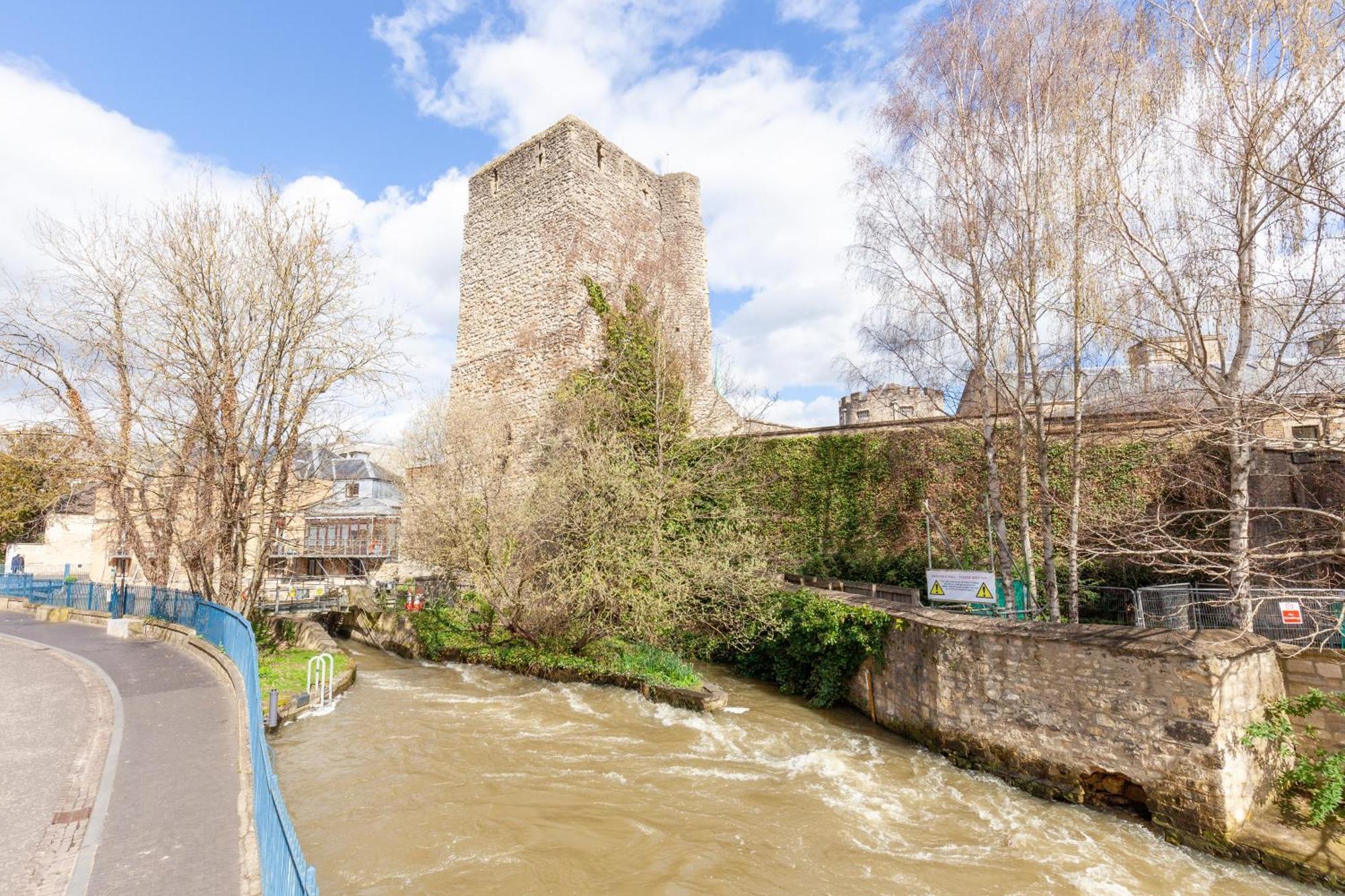 A Gem Nestled In The Heart Of Oxford With Parking! Διαμέρισμα Εξωτερικό φωτογραφία